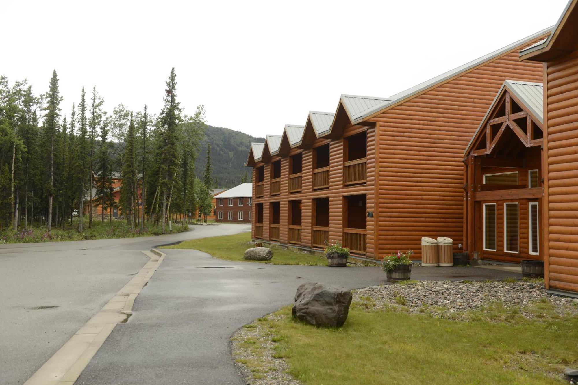 Denali Grizzly Bear Resort Denali Park Exterior photo